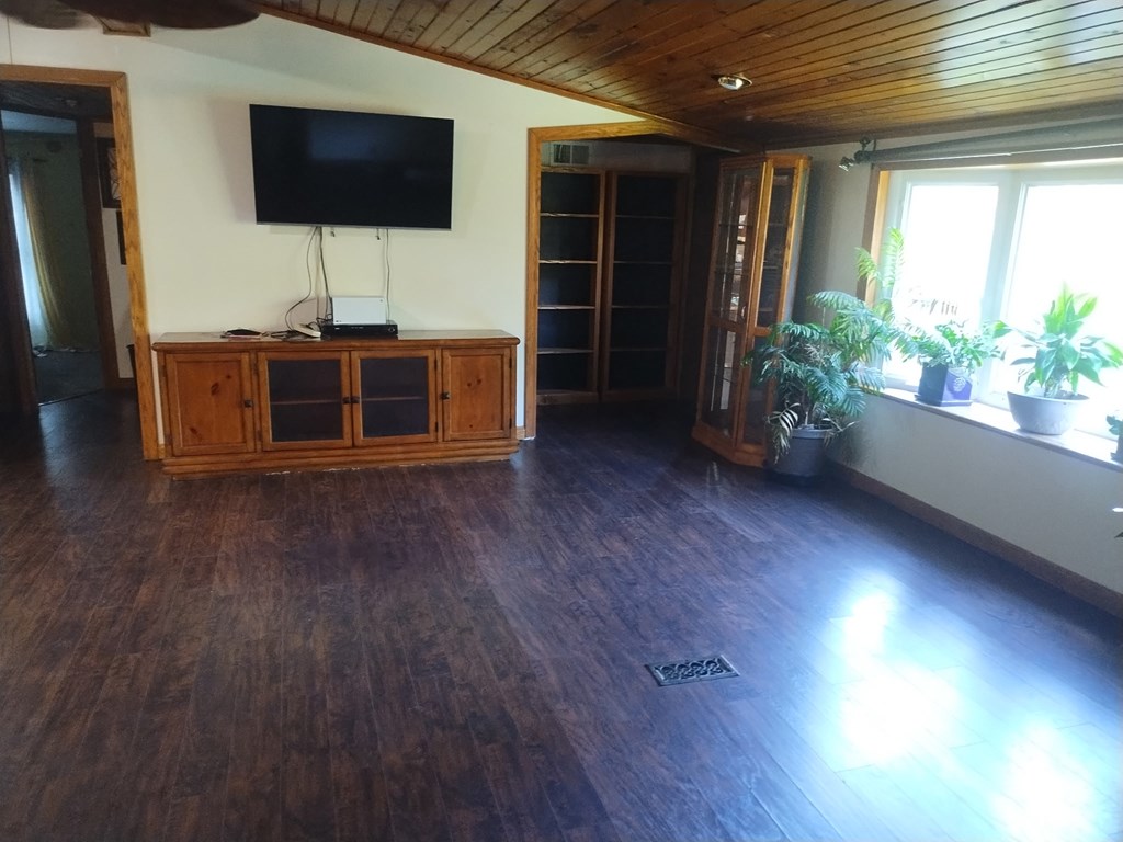 1243 Trout Run Road Titusville, PA 16354 - Photo 11 of 29