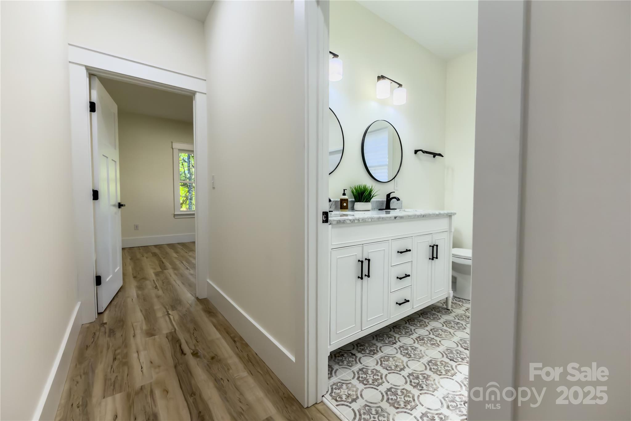 409 19th Ave Circle Northwest, Unit 12 Hickory, NC 28601 - Photo 29 of 46