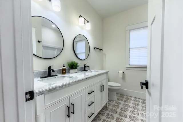 $899,000 | 409 19th Ave Circle Northwest, Unit 12, Hickory, NC 28601