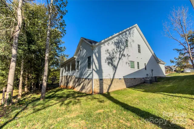 $899,000 | 409 19th Ave Circle Northwest, Unit 12, Hickory, NC 28601