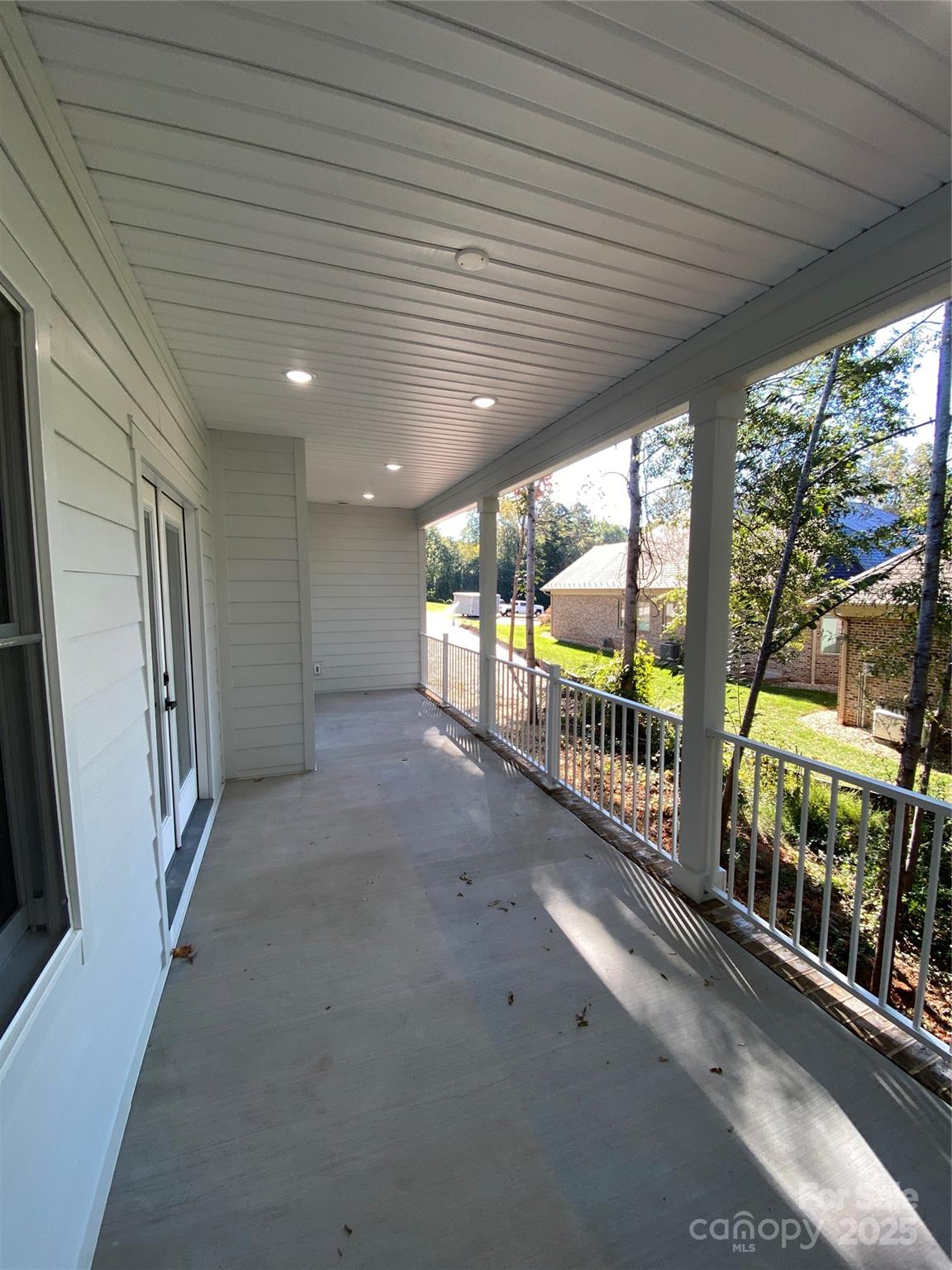 409 19th Ave Circle Northwest, Unit 12 Hickory, NC 28601 - Photo 45 of 46 a view of an empty room with a large window