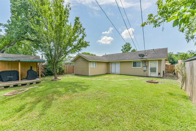 $200,000 | 3809 Newton Drive, Pasadena, TX 77503
