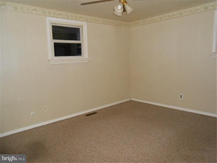 531 Byron Road Warminster, PA 18974 - Photo 12 of 14