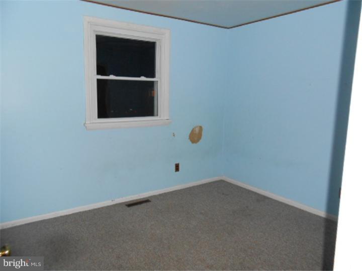 531 Byron Road Warminster, PA 18974 - Photo 8 of 14