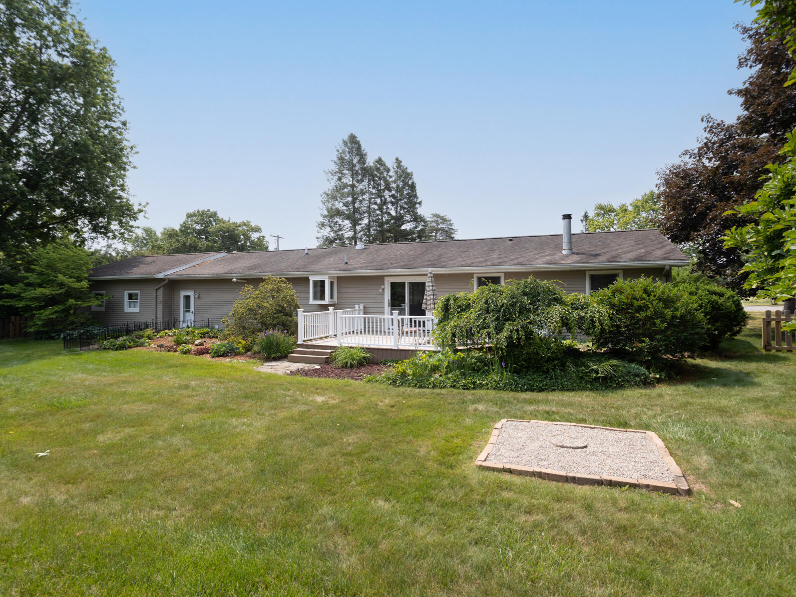 1000 Maple Grove Road Jackson, MI 49201 - Photo 40 of 44 0N0A9022-Edit