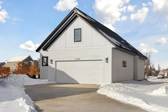 $849,750 | 11359 Wildflower Drive, Lake Elmo, MN 55042