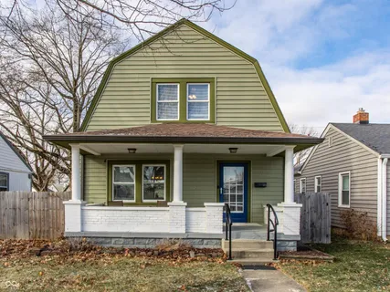 $237,500 | 122 South 5th Avenue, Beech Grove, IN 46107