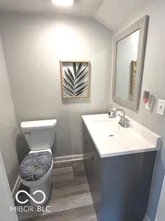 $240,000 | 122 South 5th Avenue, Beech Grove, IN 46107