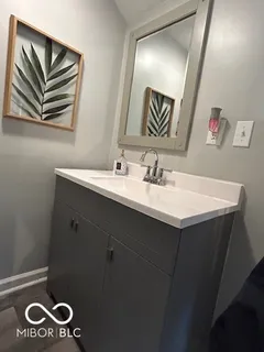 $240,000 | 122 South 5th Avenue, Beech Grove, IN 46107