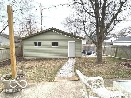 $240,000 | 122 South 5th Avenue, Beech Grove, IN 46107