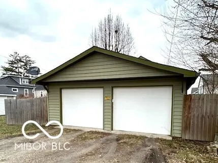 $240,000 | 122 South 5th Avenue, Beech Grove, IN 46107