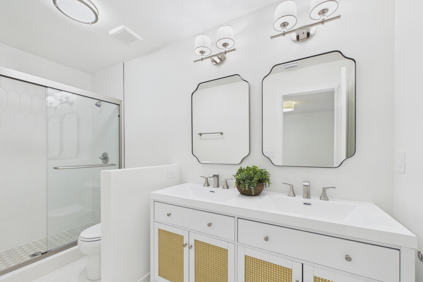 262 Timberwalk Trail Jupiter, FL 33458 - Photo 15 of 29 Primary Bathroom