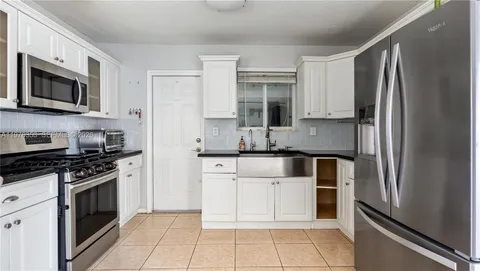 $409,999 | 7861 Sheridan Street, Hollywood, FL 33024