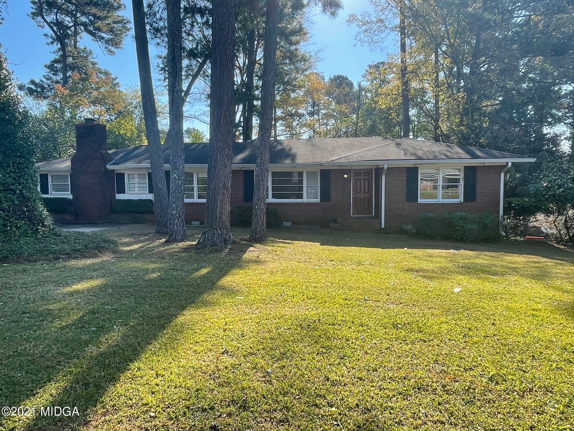 809 Lee Road Macon, GA 31204 - Photo 1 of 11 Front of Home