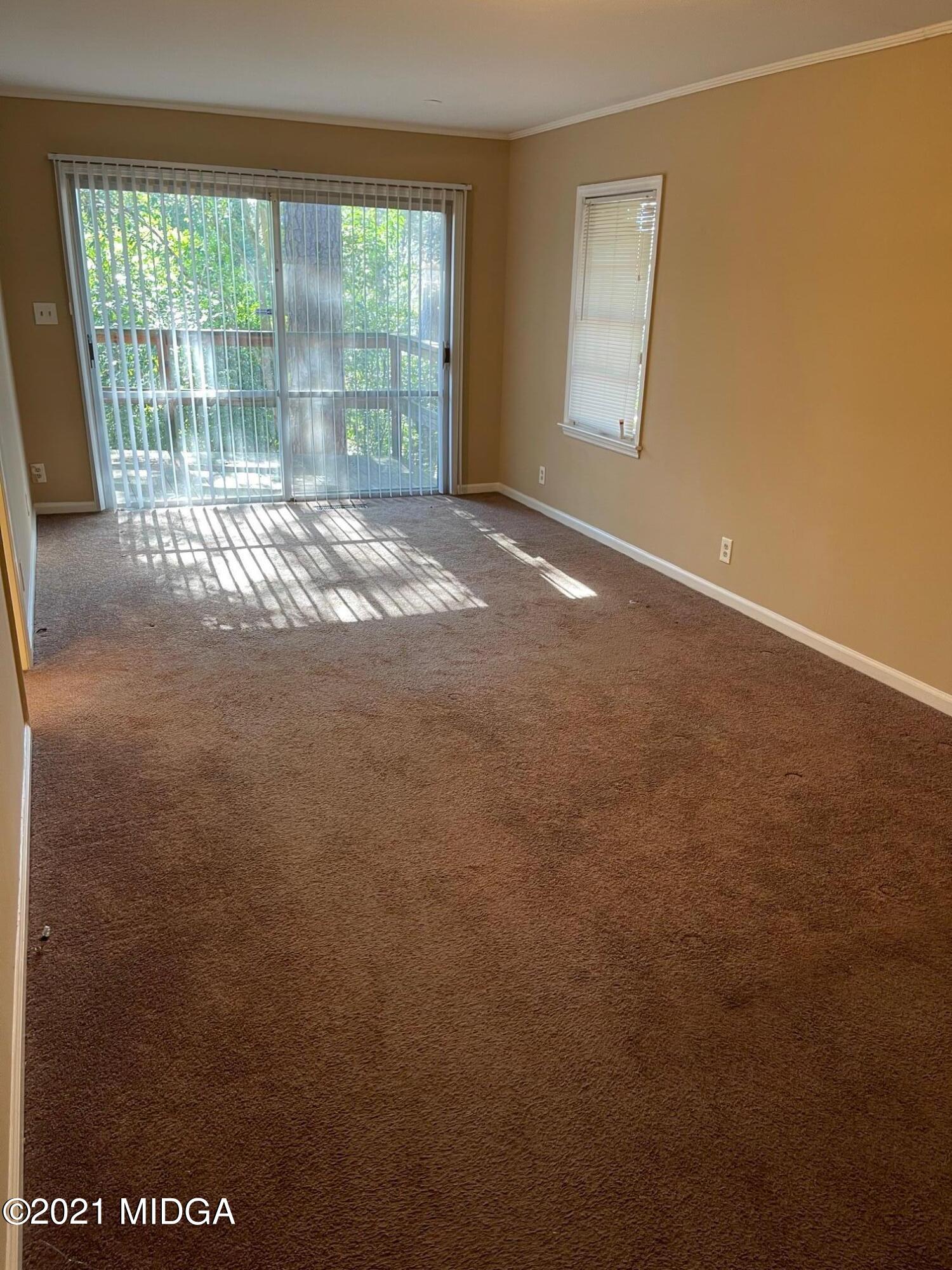 809 Lee Road Macon, GA 31204 - Photo 4 of 11 IMG_3589