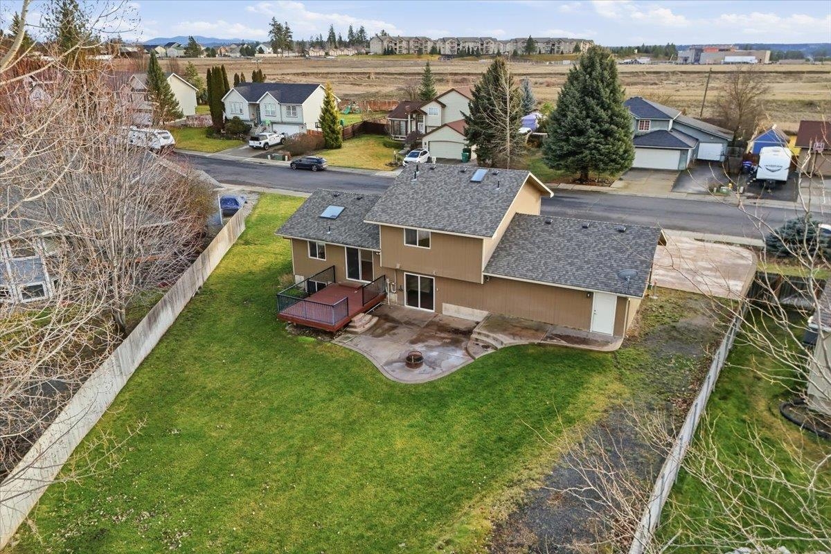 305 East Midway Road Colbert, WA 99005 - Photo 37 of 44