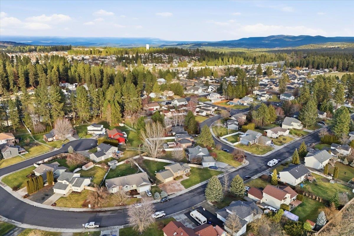 305 East Midway Road Colbert, WA 99005 - Photo 39 of 44