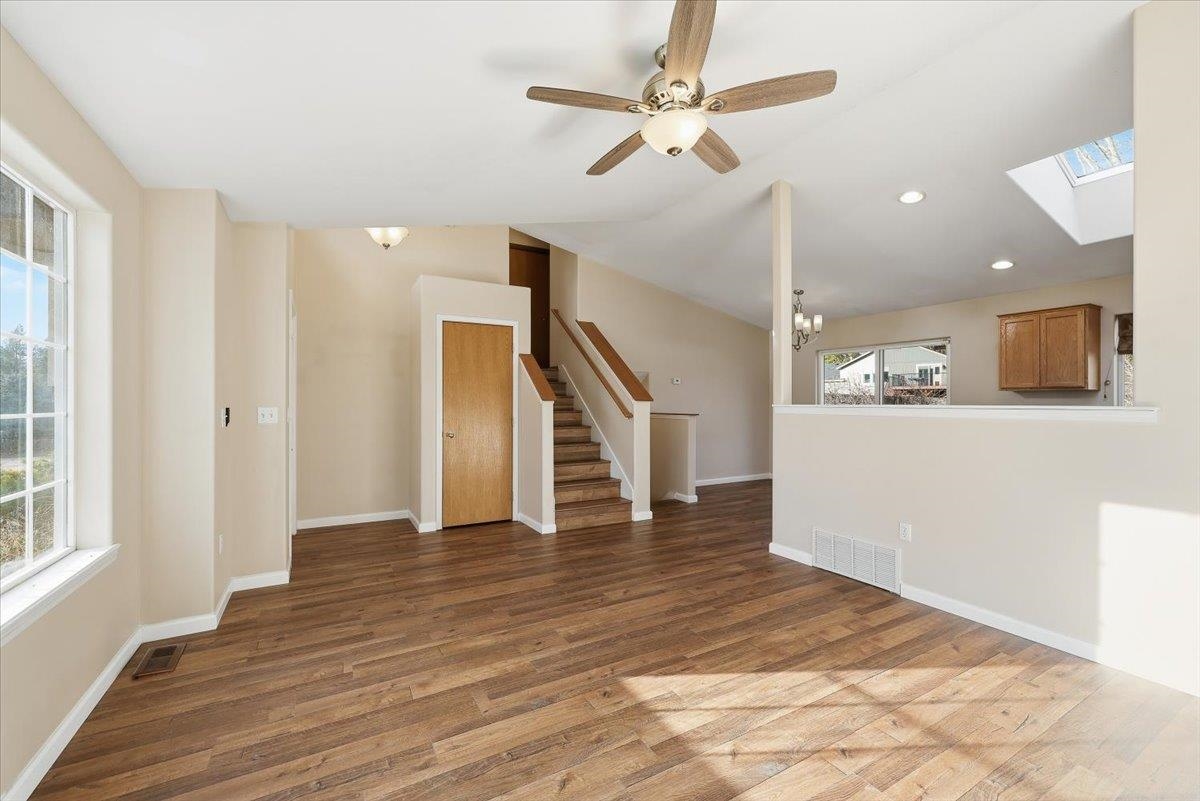 305 East Midway Road Colbert, WA 99005 - Photo 5 of 44