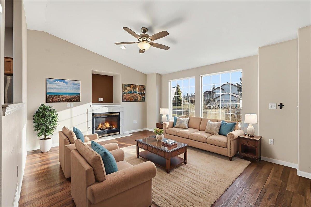 305 East Midway Road Colbert, WA 99005 - Photo 7 of 44