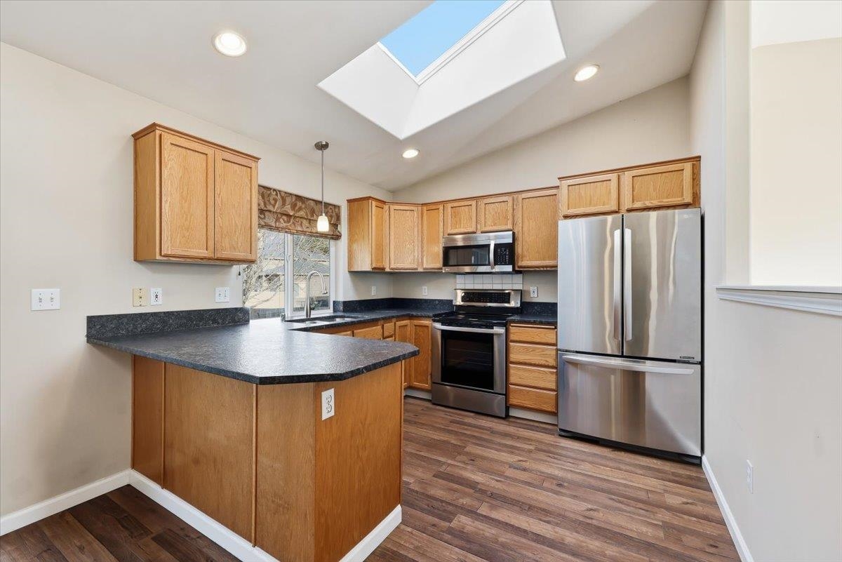 305 East Midway Road Colbert, WA 99005 - Photo 9 of 44