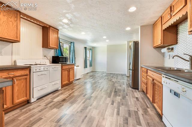 12745 North Condor Road Peyton, CO 80831 - Photo 8 of 50 Gallery Image 8