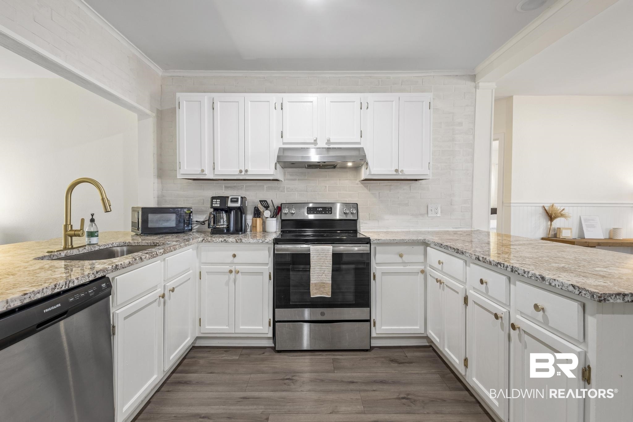 305 West Orange Avenue Foley, AL 36535 - Photo 21 of 35