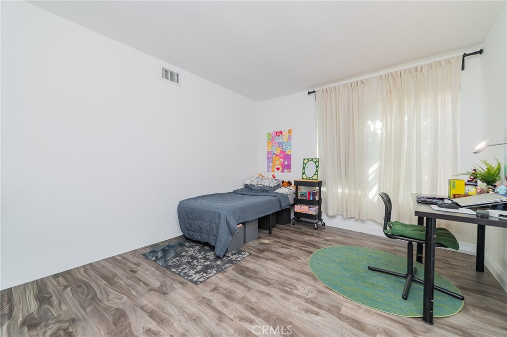 9 Calandria Irvine, CA 92620 - Photo 21 of 35