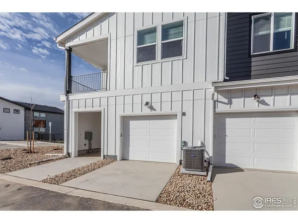 $384,900 | 1811 Bounty Drive, Unit 8, Windsor, CO 80550
