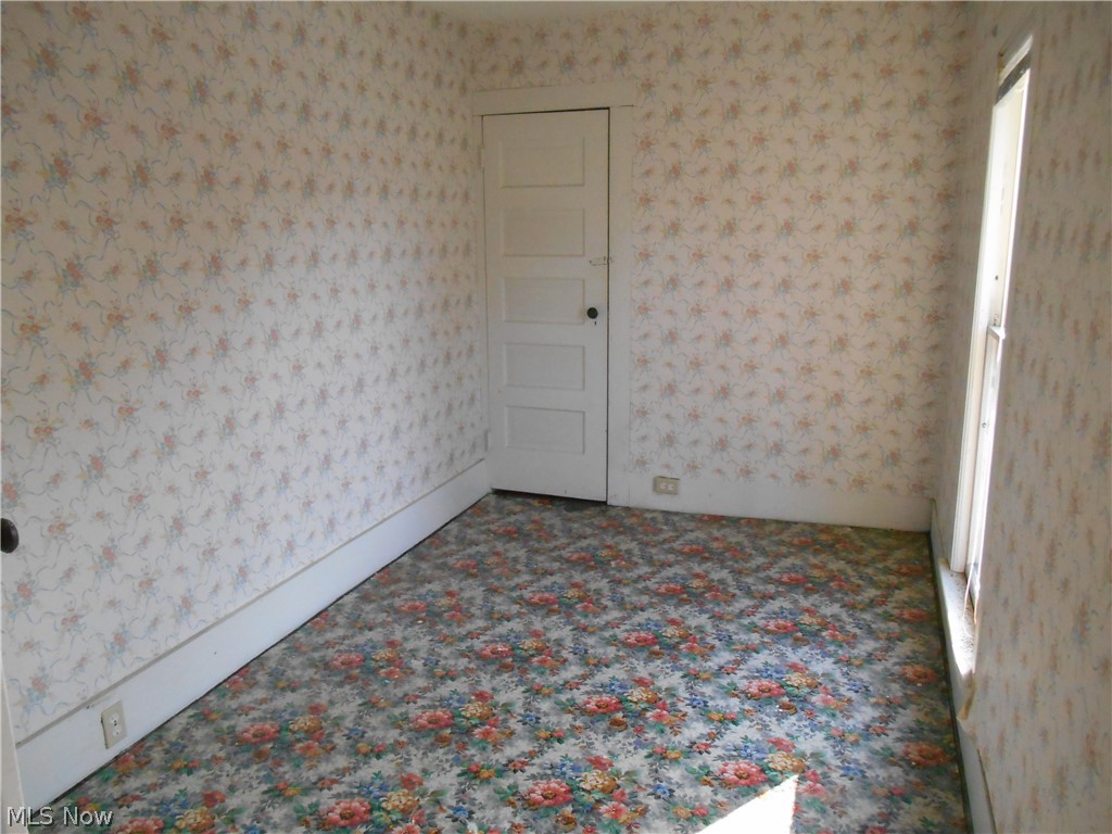 427 East Main Road Conneaut, OH 44030 - Photo 14 of 22