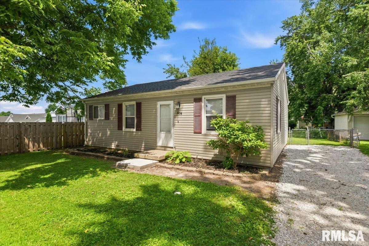 408 Parkview Drive Rochester, IL 62563 - Photo 3 of 27 Gallery Image 3