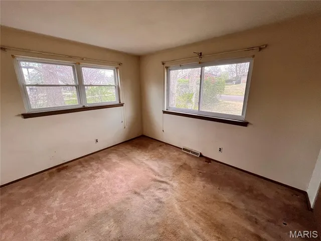 $189,900 | 745 Montego Drive, Crestwood, MO 63126