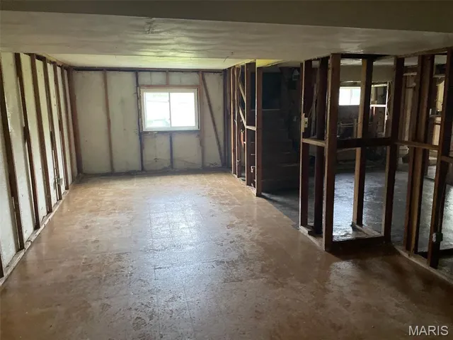 $189,900 | 745 Montego Drive, Crestwood, MO 63126