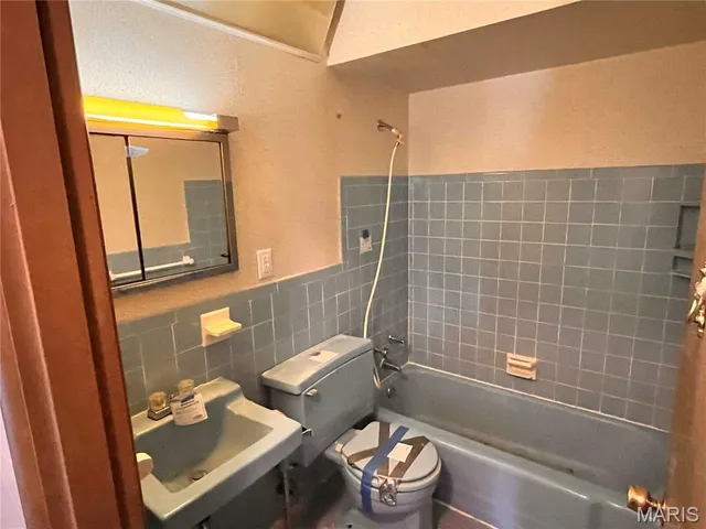 $189,900 | 745 Montego Drive, Crestwood, MO 63126