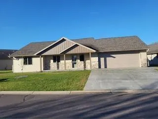 $419,900 | 107 Barry Loop Northwest, Richmond, MN 56368