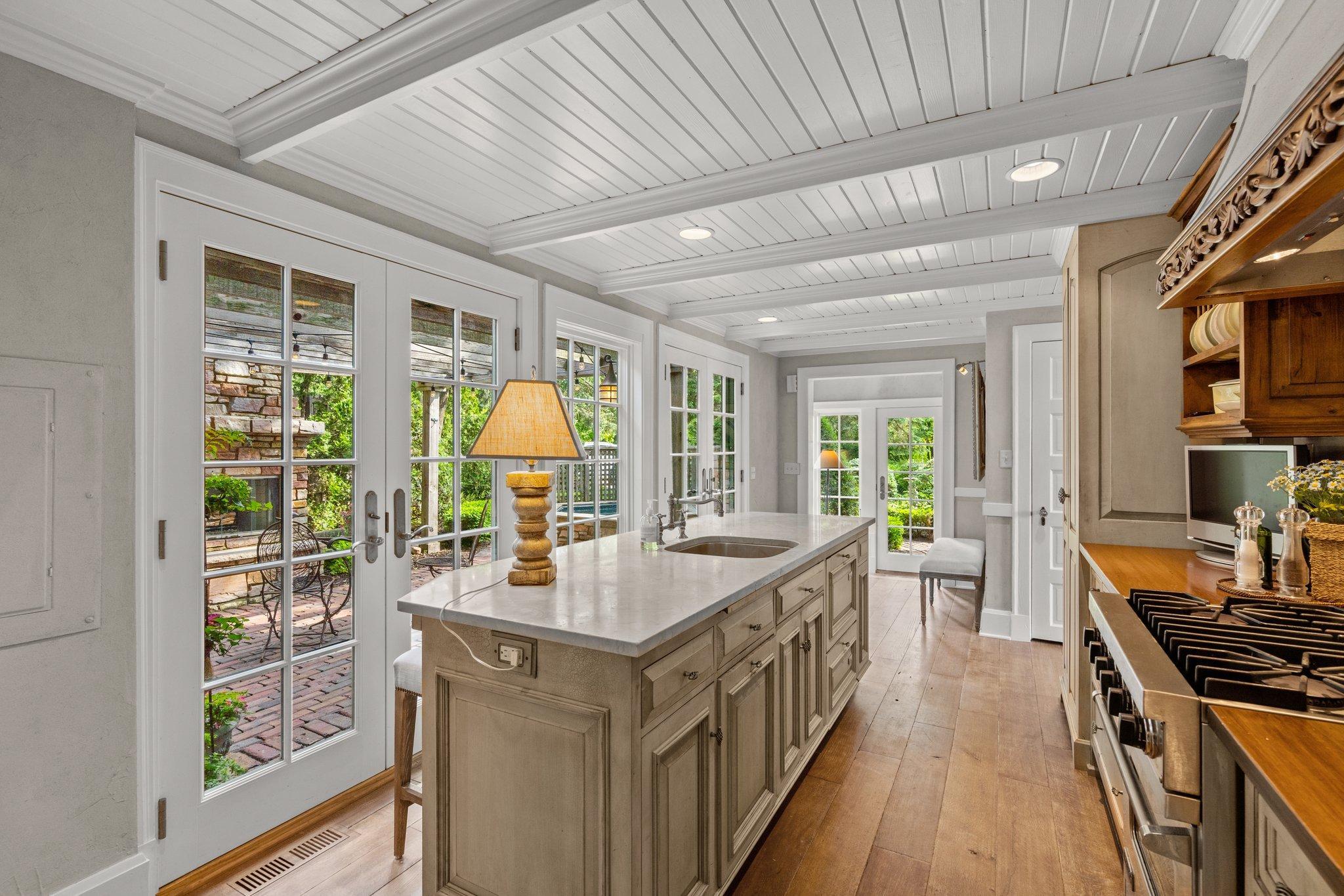 620 Bushaway Road Wayzata, MN 55391 - Photo 20 of 58 Gallery Image 20