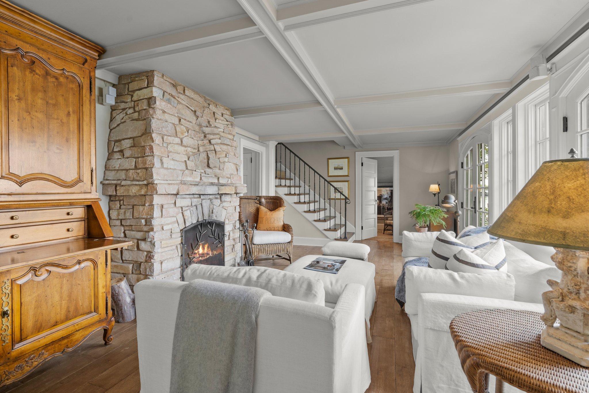 620 Bushaway Road Wayzata, MN 55391 - Photo 29 of 58 Gallery Image 29