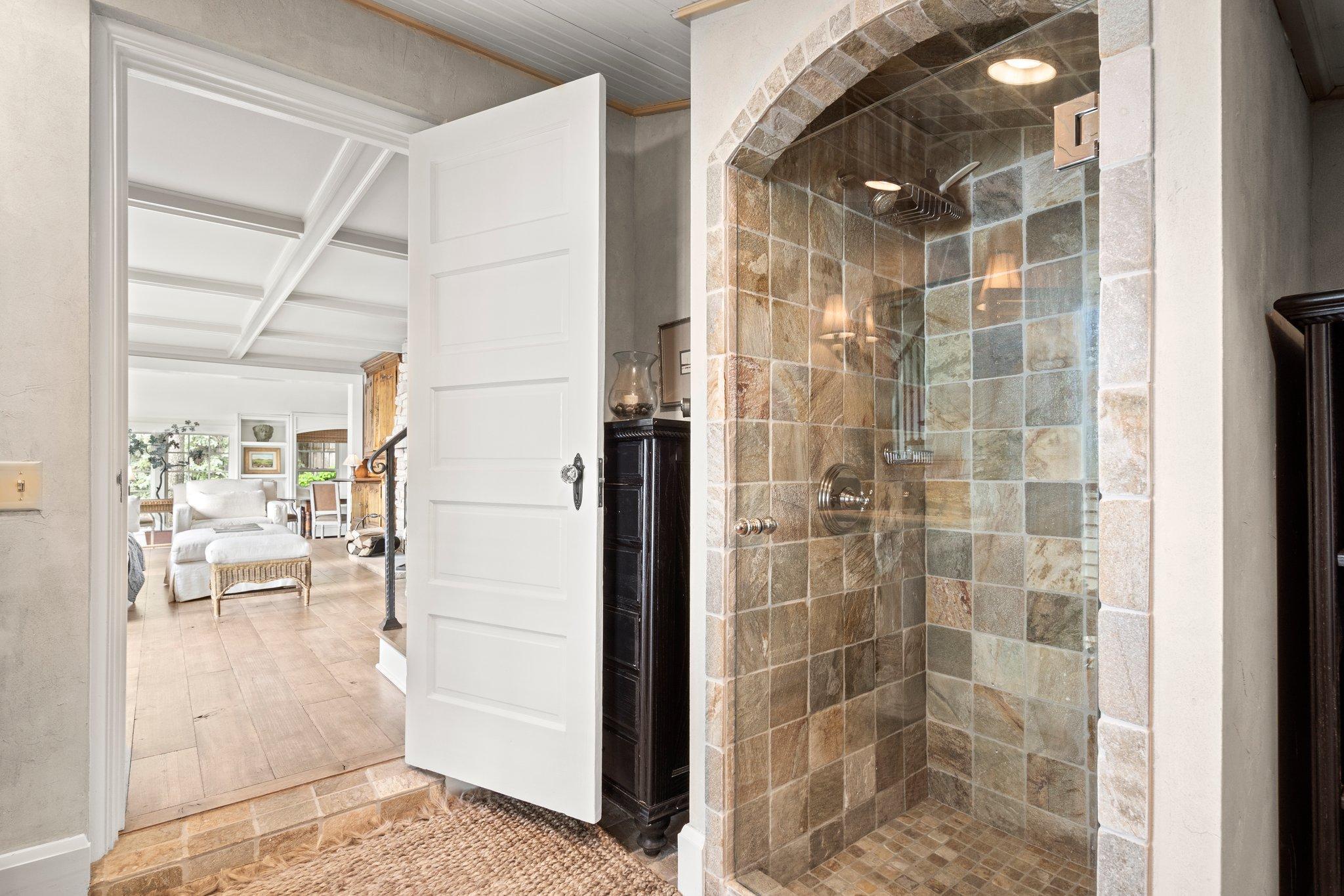 620 Bushaway Road Wayzata, MN 55391 - Photo 36 of 58 Gallery Image 36