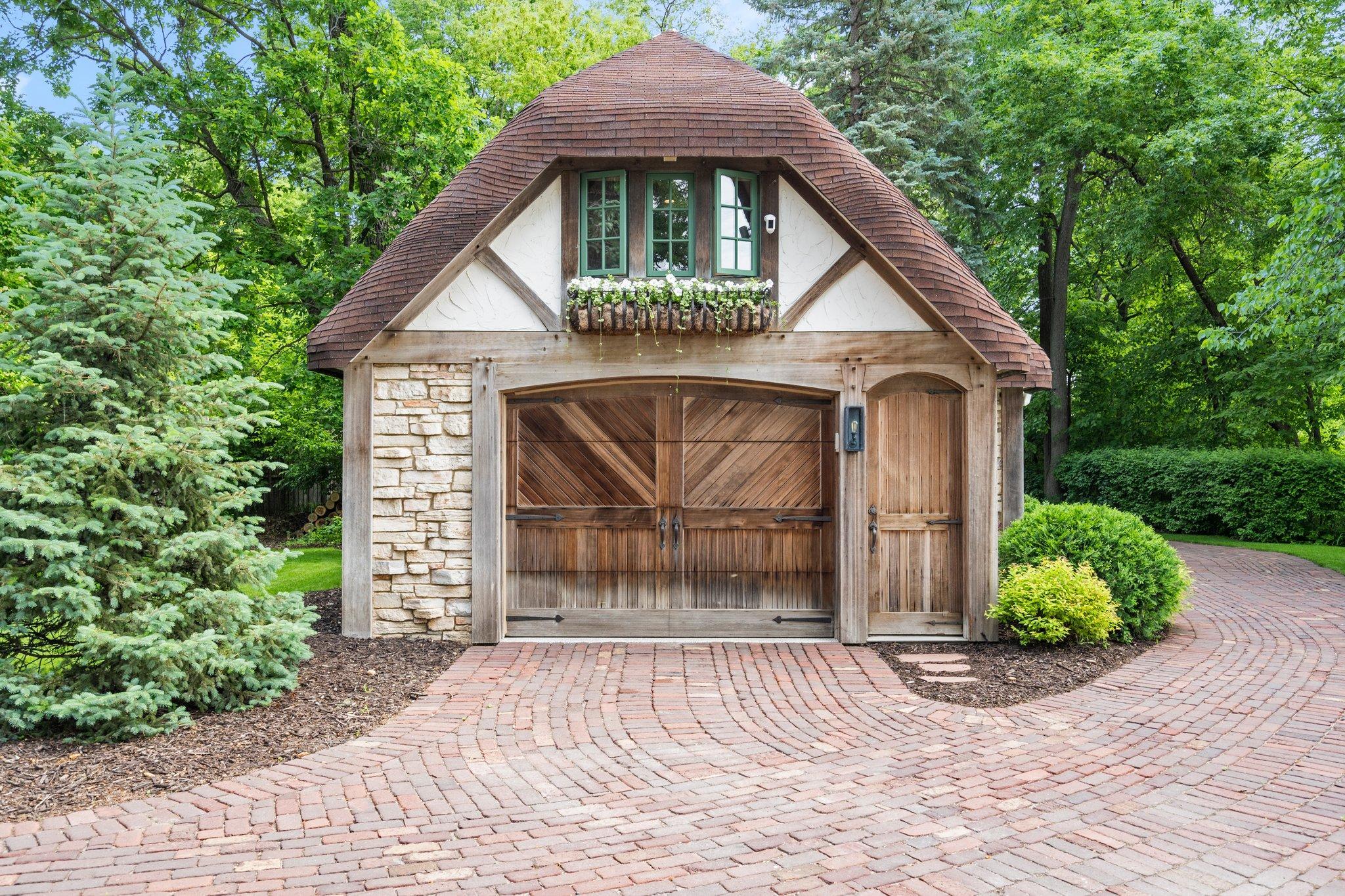 620 Bushaway Road Wayzata, MN 55391 - Photo 53 of 58 Gallery Image 53
