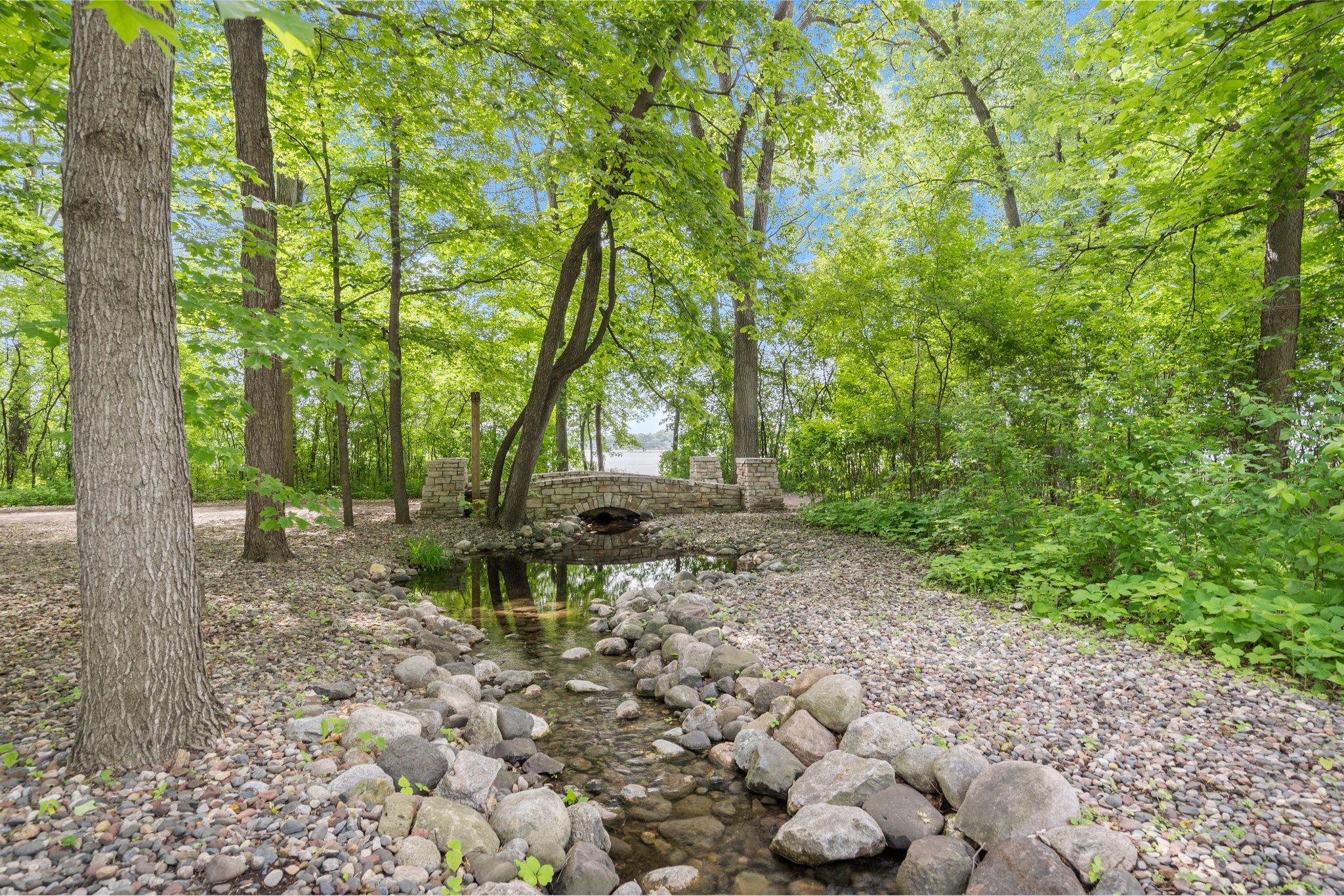 620 Bushaway Road Wayzata, MN 55391 - Photo 8 of 58 Gallery Image 8