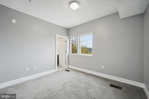 $3,900 | 2724 12th Street Northeast, Unit 6, Washington, DC 20018