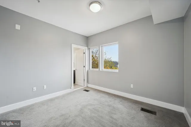 $3,900 | 2724 12th Street Northeast, Unit 6, Washington, DC 20018