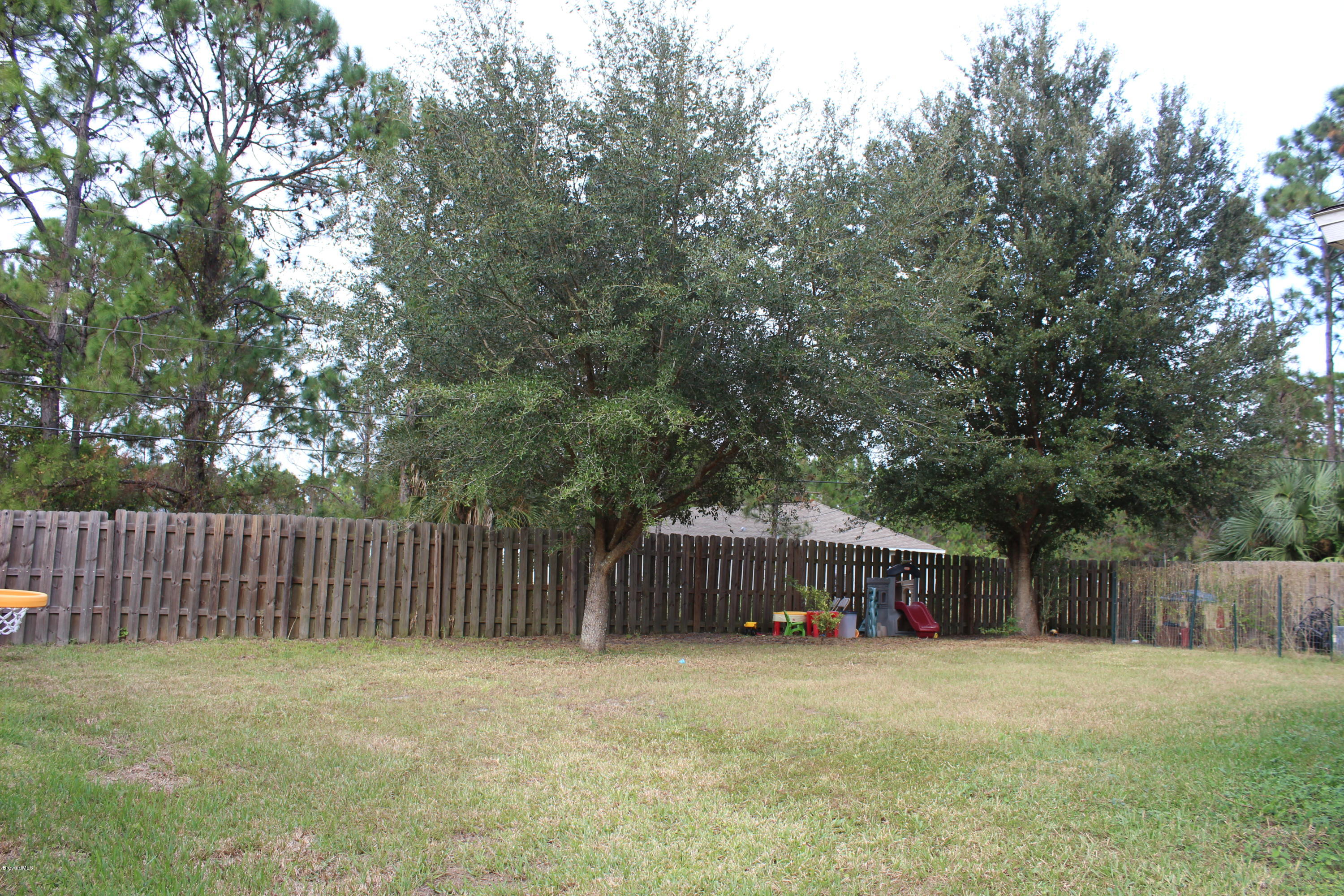 1229 Gerrity Street Southwest Palm Bay, FL 32908 - Photo 26 of 28 IMG_0939