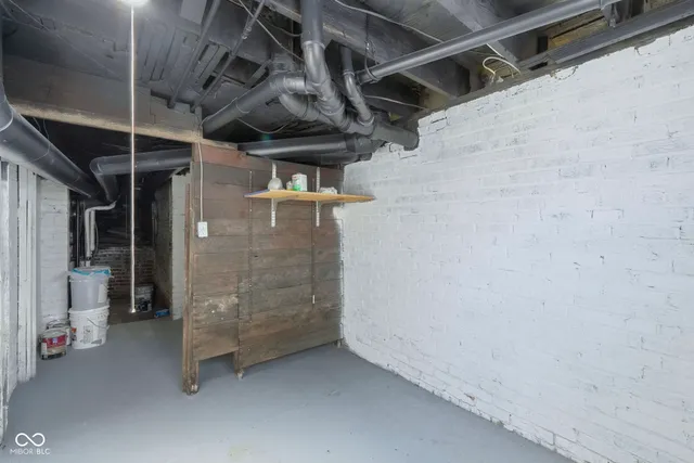 $392,000 | 551 East 40th Street, Indianapolis, IN 46205