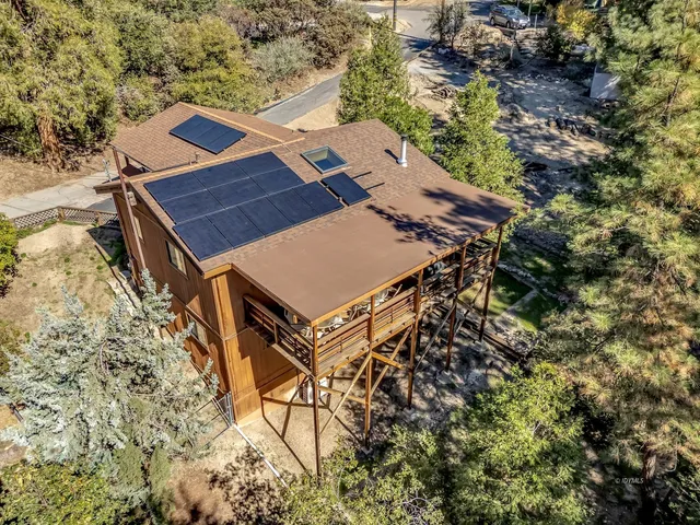 $449,000 | 54285 Tahquitz View Drive, Idyllwild, CA 92549