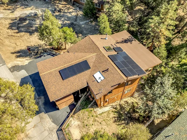 $449,000 | 54285 Tahquitz View Drive, Idyllwild, CA 92549
