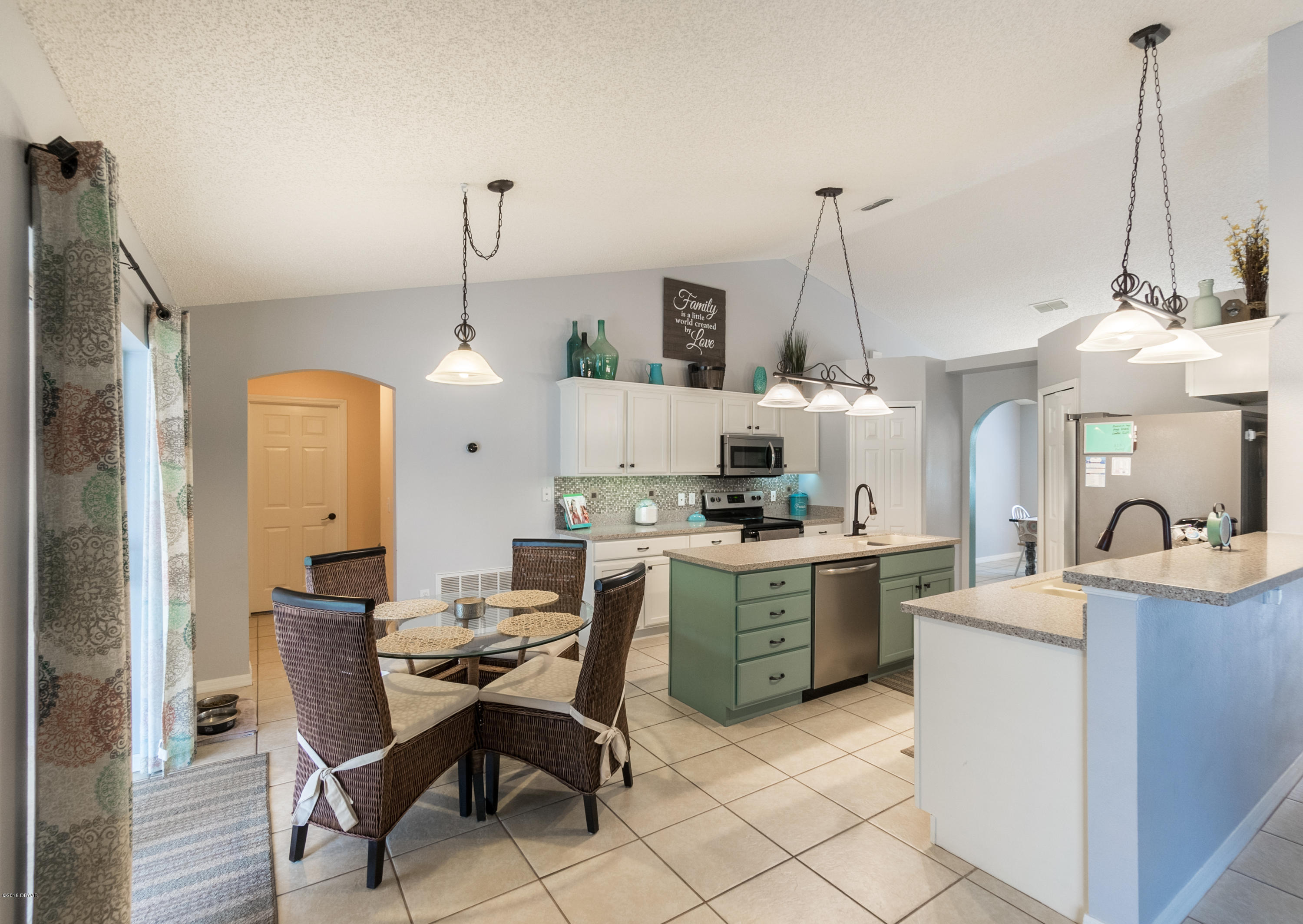 23 Rydell Place Palm Coast, FL 32164 - Photo 8 of 34 DSC01401-HDR