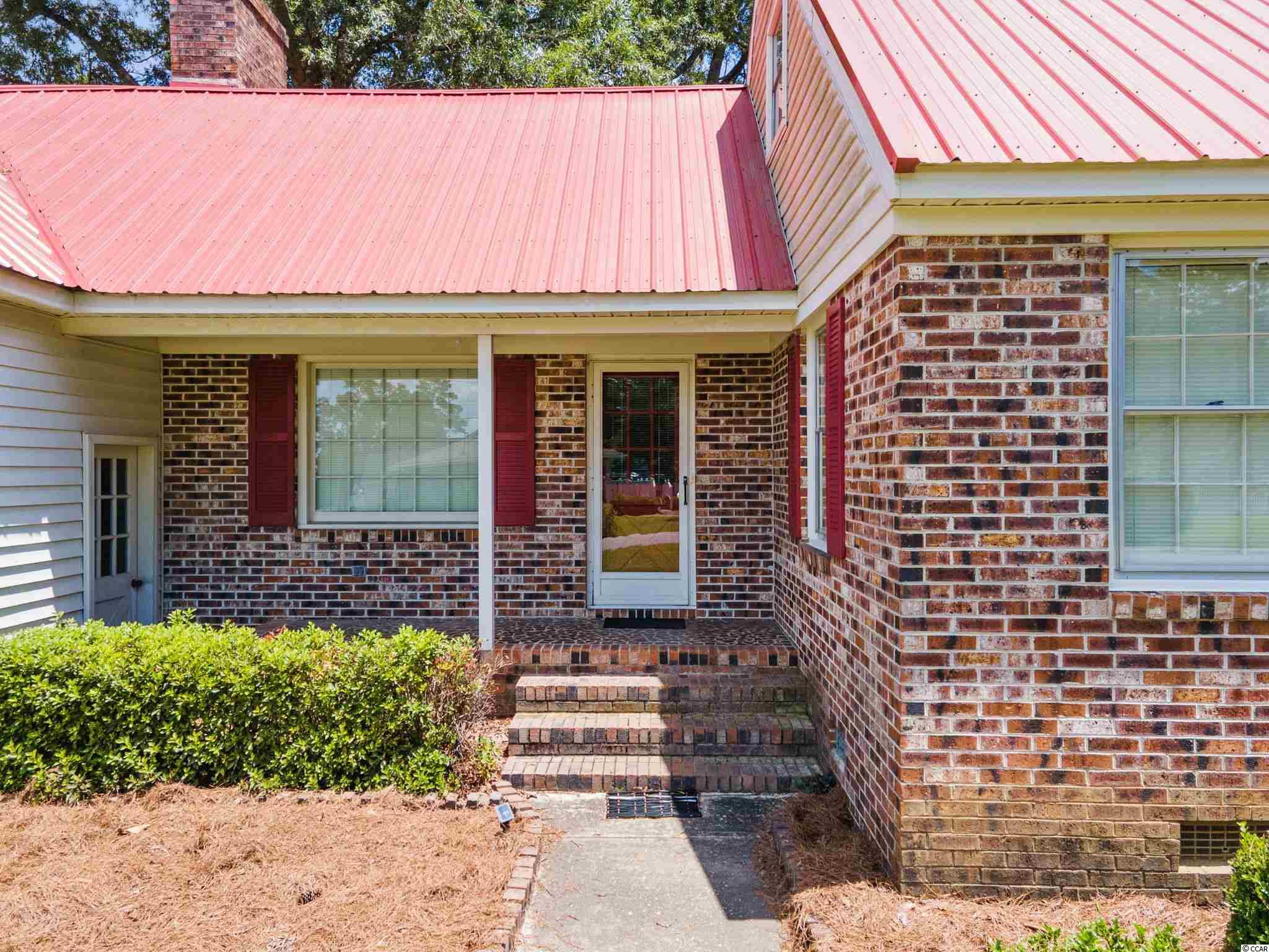 114 Azalea Drive Conway, SC 29526 - Photo 3 of 40 Gallery Image 3