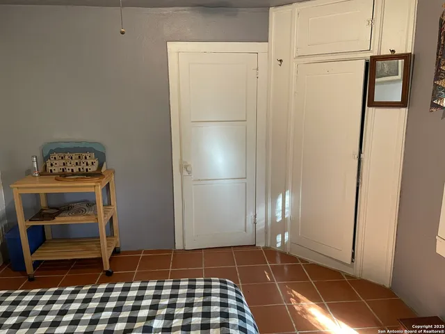 a view of a storage & utility room