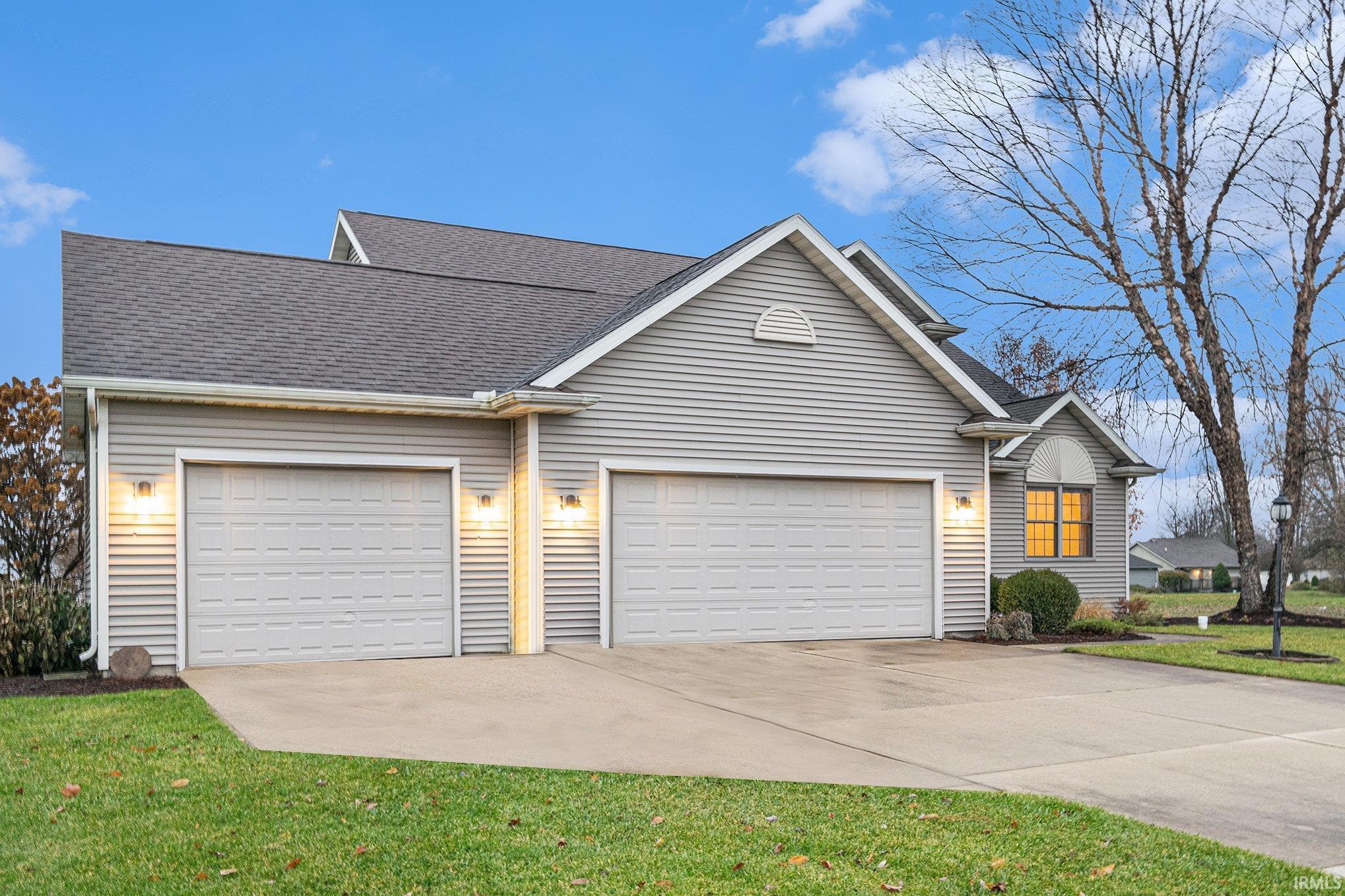 58178 Prairie Ridge Road Goshen, IN 46528 - Photo 3 of 32 Gallery Image 3