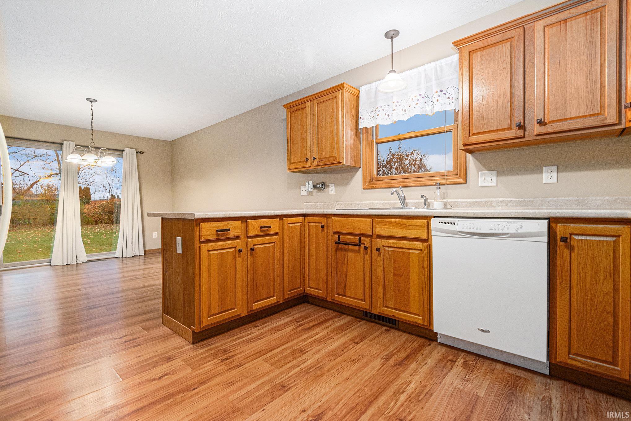58178 Prairie Ridge Road Goshen, IN 46528 - Photo 8 of 32 Gallery Image 8